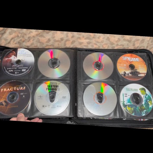 Binder of 137 Discs - Bluray and DVDs - Disney/True Blood/Shrek/Futurama/ATHF - Picture 9 of 15